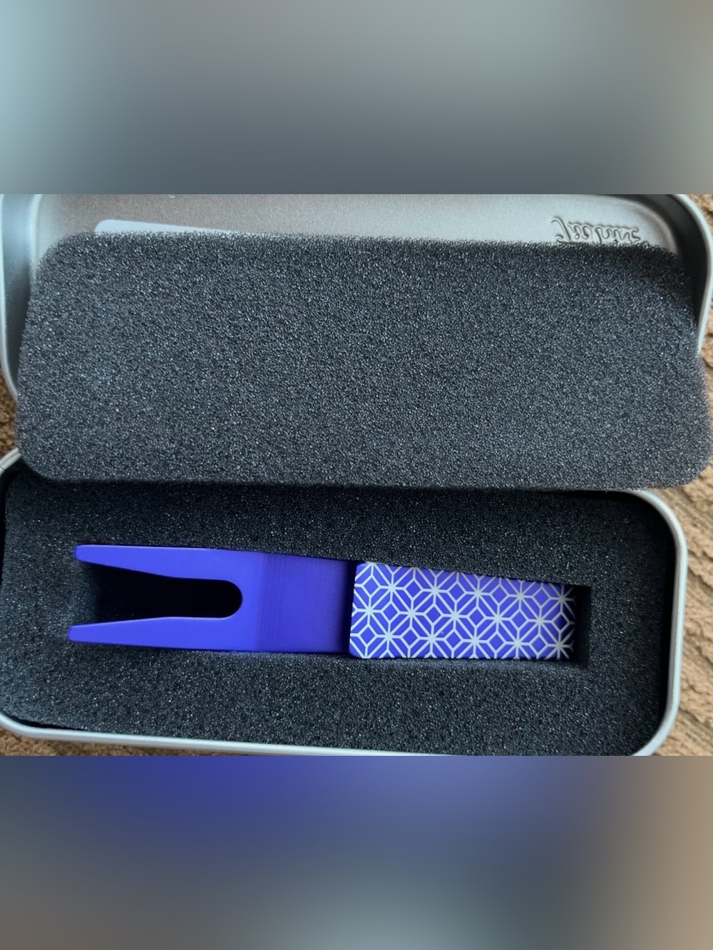 NWT SCOTTY CAMERON GALLERY Geo Purple Pivot Clip tool w Silver Case Golf